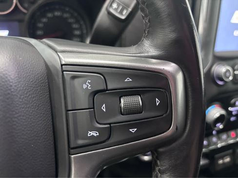 Used 2022 Chevrolet Silverado 1500 LT w/ Safety Package AWD/4WD image 18