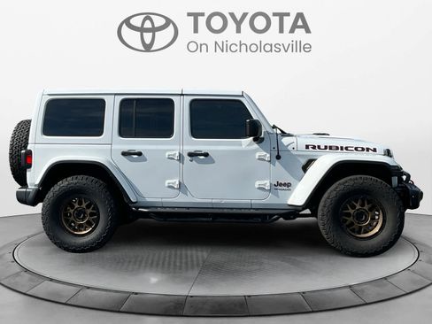 Used 2021 Jeep Wrangler Unlimited Rubicon AWD/4WD image 7
