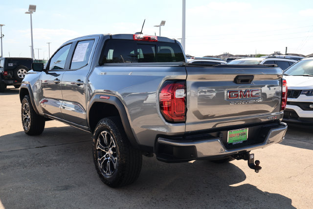 Used 2023 GMC Canyon AT4 w/ Technology Package AWD/4WD image 4