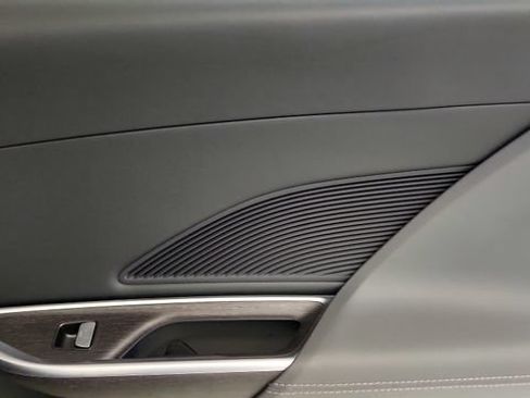 Used 2025 Lucid Air Touring AWD/4WD image 42