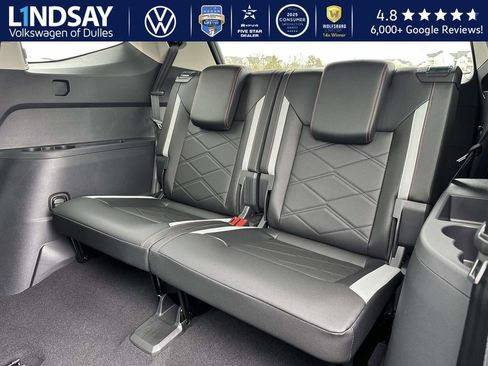 New 2026 Volkswagen Atlas Peak Edition image 10