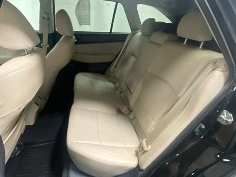 Used 2019 Subaru Outback 2.5i Limited AWD/4WD image 14