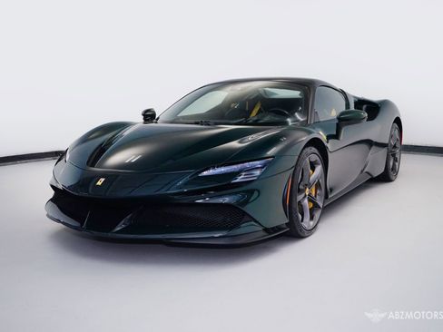 Used 2025 Ferrari SF90 Spider AWD/4WD image 2