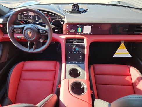 New 2026 Porsche Taycan GTS image 14