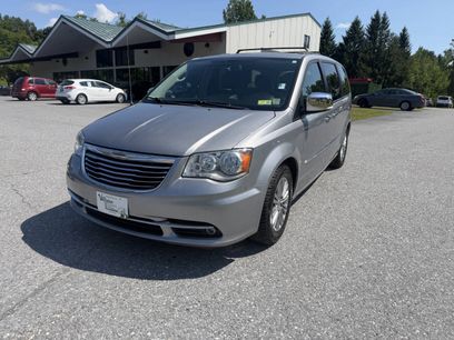 Used 2016 Chrysler Town & Country Touring-L