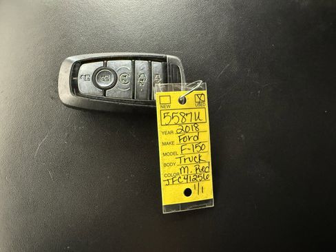 Used 2018 Ford F150 Platinum w/ Equipment Group 701A Luxury image 36