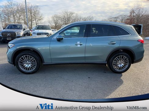 Used 2026 Mercedes-Benz GLC 300 4MATIC image 4