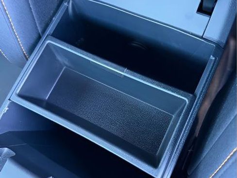 Used 2022 Ford Bronco Badlands image 34