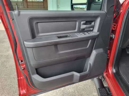 New 2025 RAM 2500 Tradesman image 16