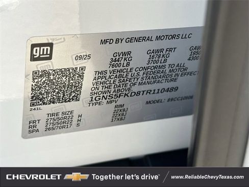 New 2026 Chevrolet Suburban Premier image 32