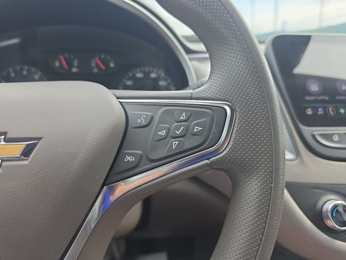 Used 2024 Chevrolet Malibu LT FWD image 20