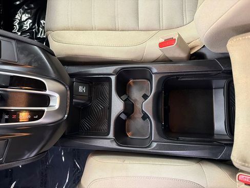 Used 2019 Honda CR-V LX image 29