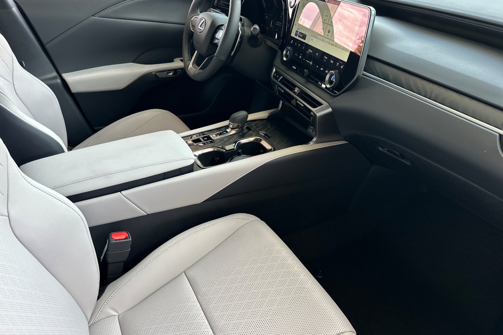 New 2026 Lexus RX 350 Premium Plus w/ Convenience Package AWD/4WD image 16