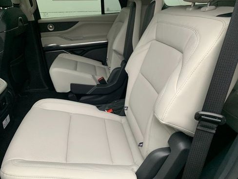 New 2026 Lincoln Navigator Reserve w/ Jet Appearance Package image 24