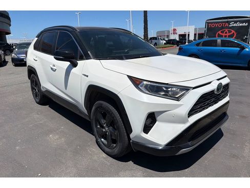 Used 2019 Toyota RAV4 XSE AWD/4WD image 2