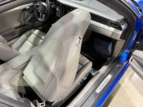 Used 2015 Porsche 911 Carrera image 34