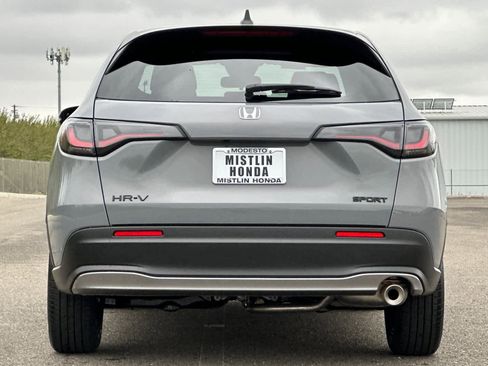 New 2026 Honda HR-V Sport image 4