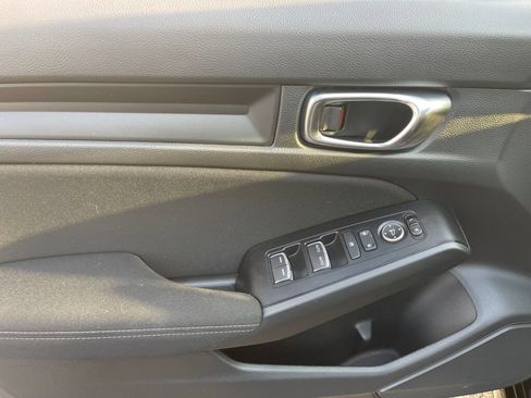 Used 2024 Honda Civic LX image 7