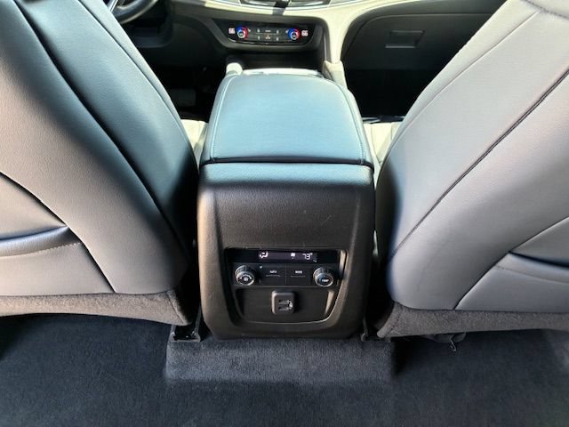 Used 2023 Buick Enclave Essence w/ Sport Touring Edition AWD/4WD image 20