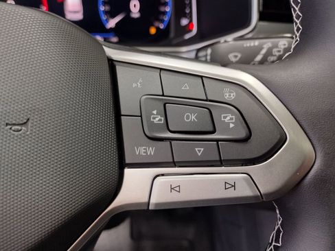 New 2026 Volkswagen Taos SEL AWD/4WD image 24