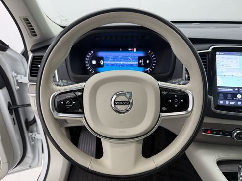 Certified 2023 Volvo XC90 B5 Plus w/ Protection Package Premier AWD/4WD image 15