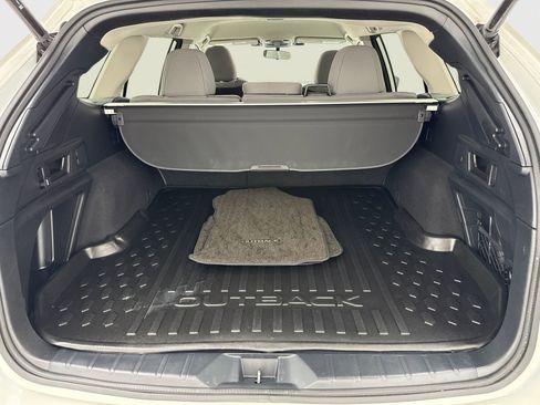 Used 2024 Subaru Outback Premium AWD/4WD image 48
