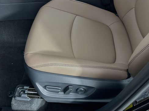 New 2026 Toyota Corolla Cross XLE image 29