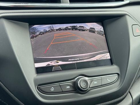 Used 2023 Chevrolet TrailBlazer LT image 24