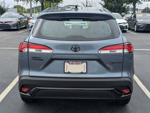 Used 2025 Toyota Corolla Cross AWD Hybrid image 6