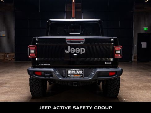 Used 2020 Jeep Gladiator Overland image 7