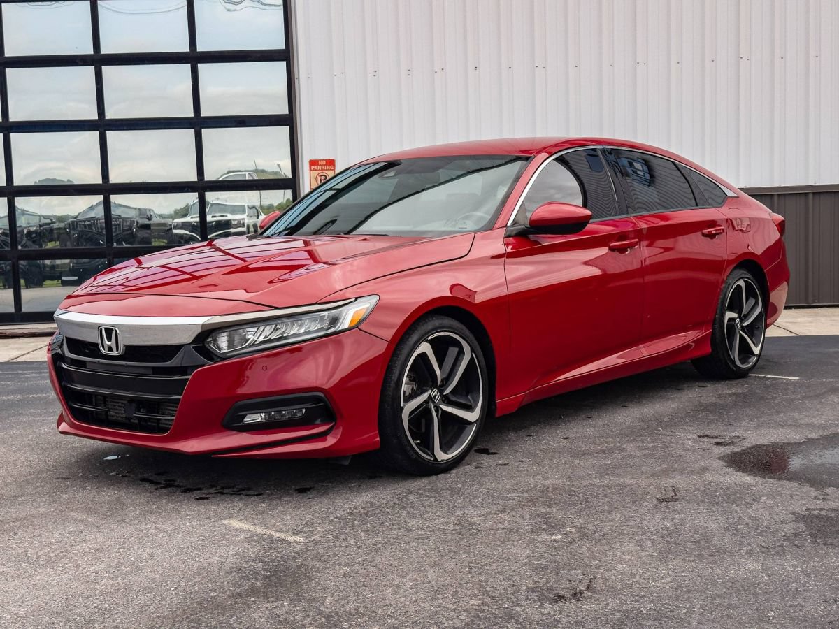 Used 2018 Honda Accord Sport image 1