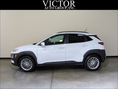 Used 2020 Hyundai Kona SEL image 1