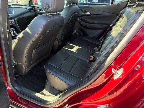 Used 2023 Buick Encore GX Essence w/ Experience Buick Package image 21