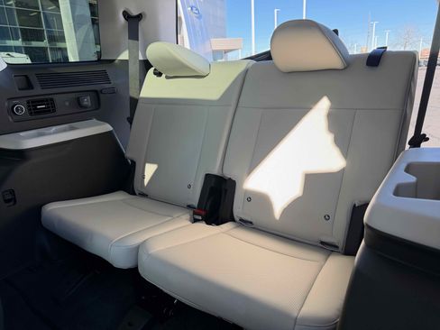 Used 2024 Hyundai Santa Fe Calligraphy image 30