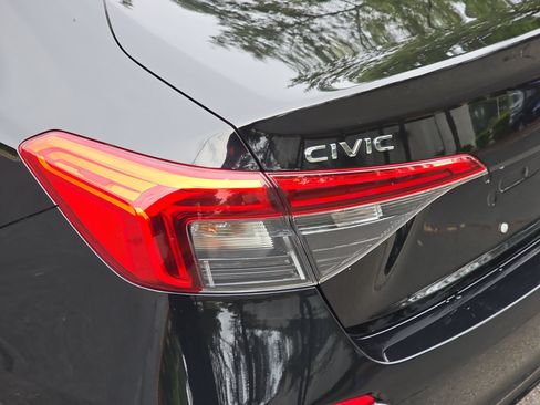 Used 2024 Honda Civic Sport image 33