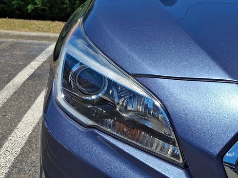 Used 2017 Subaru Legacy 2.5i Premium AWD/4WD image 9