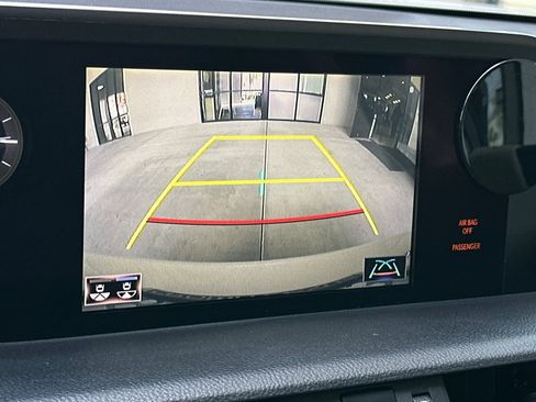 Used 2021 Lexus ES 300h w/ Accessory Package FWD image 20