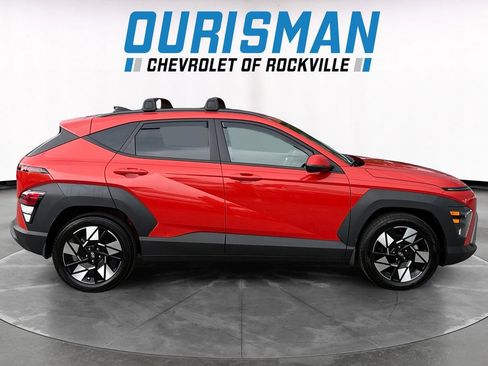 Used 2024 Hyundai Kona SEL w/ Convenience Package FWD image 7