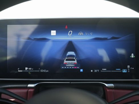 Used 2022 Mercedes-Benz S 580 4MATIC Sedan w/ AMG Line Package image 60