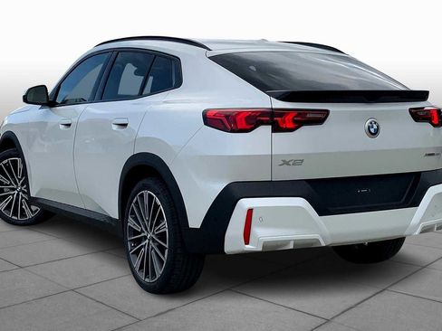 Used 2026 BMW X2 xDrive28i w/ Technology Package image 12