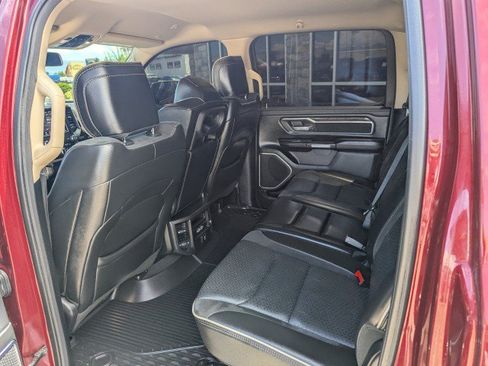 Used 2019 RAM 1500 Laramie AWD/4WD image 24