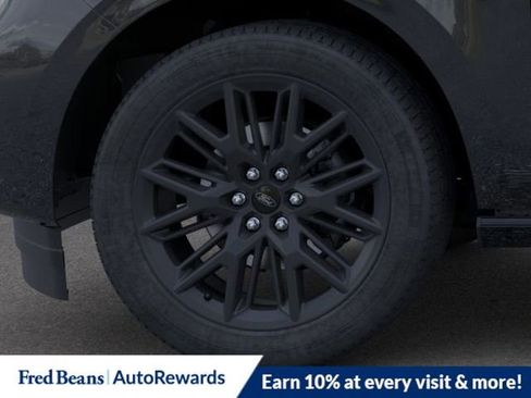 New 2026 Ford Expedition Platinum w/ Stealth Appearance Package image 19