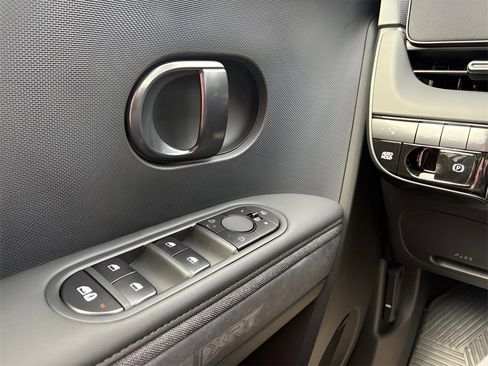 New 2025 Hyundai Ioniq 5 XRT image 4