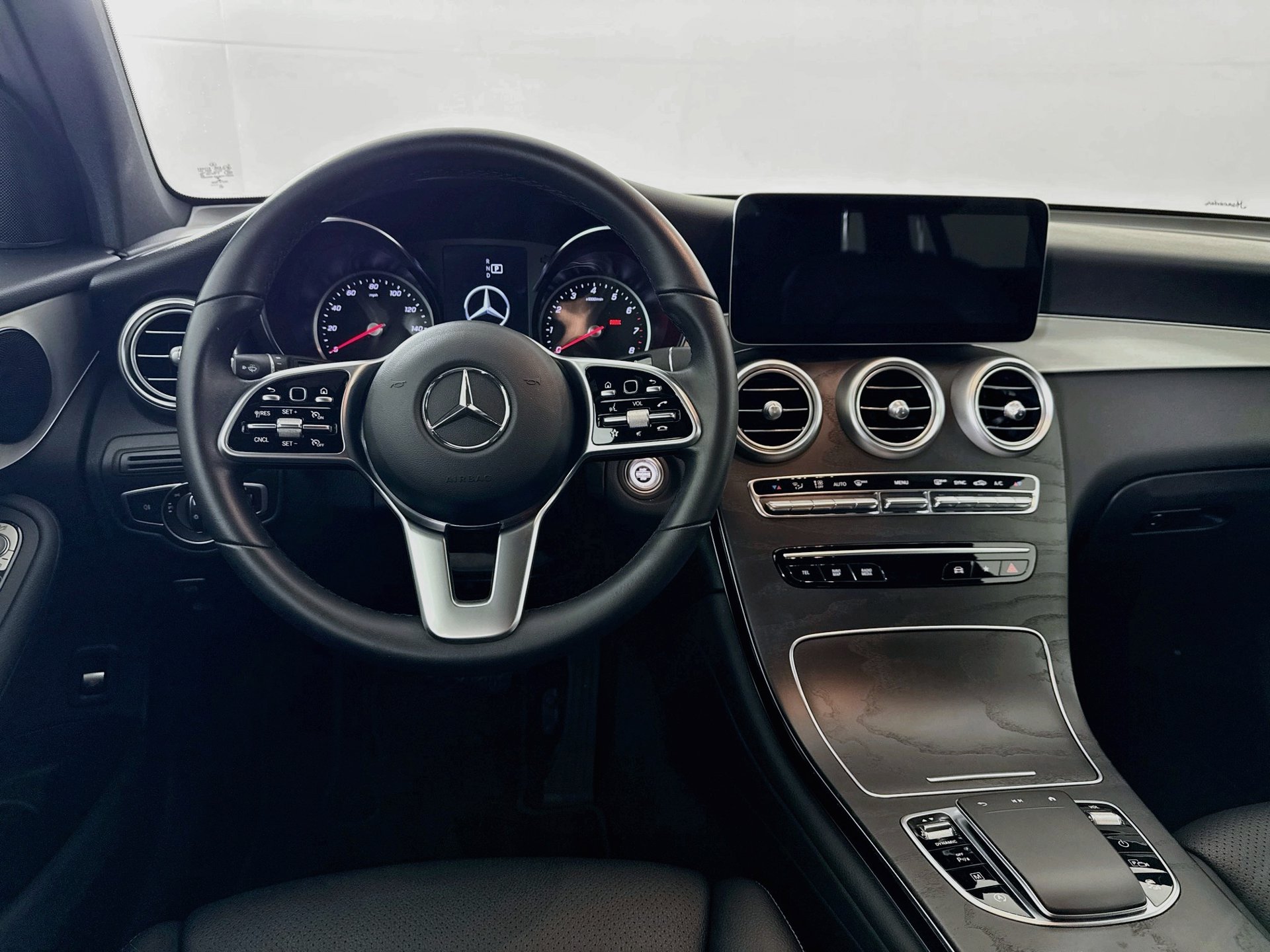 Certified 2022 Mercedes-Benz GLC 300 image 23