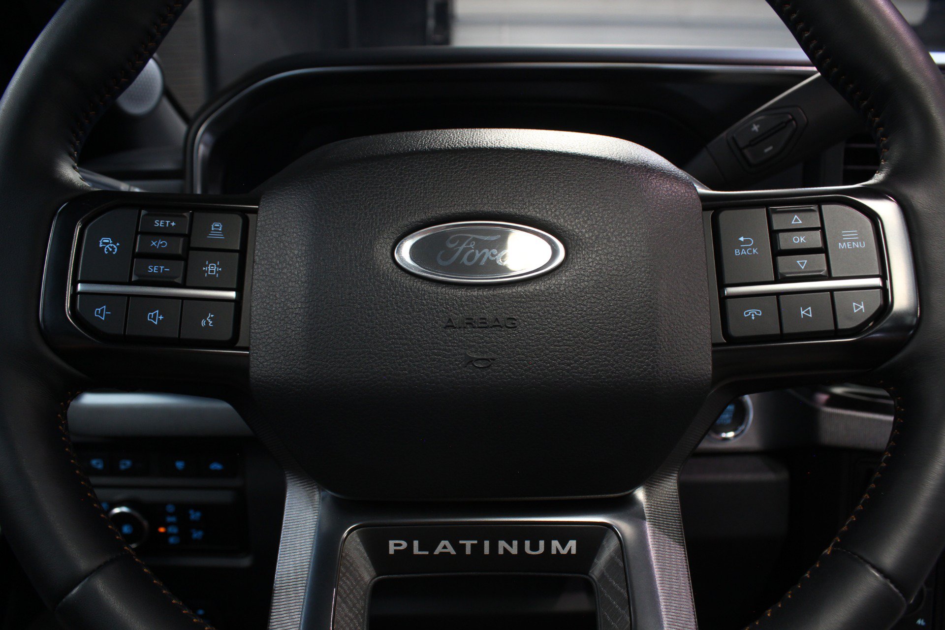 Used 2024 Ford F250 Platinum w/ Tremor Off-Road Package AWD/4WD image 75