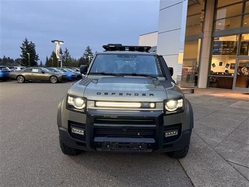 Used 2020 Land Rover Defender 110 S AWD/4WD image 2