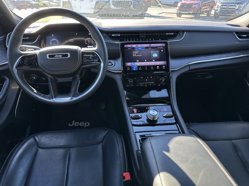 Certified 2023 Jeep Grand Cherokee Overland AWD/4WD image 10