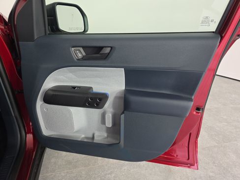 New 2025 Ford Maverick XLT w/ Equipment Group 302A image 31