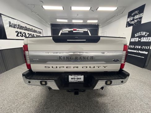 Used 2018 Ford F350 King Ranch w/ King Ranch Ultimate Package image 4