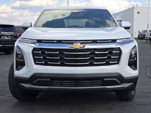 New 2026 Chevrolet Equinox LT w/ Safety and Technology Package FWD image 15
